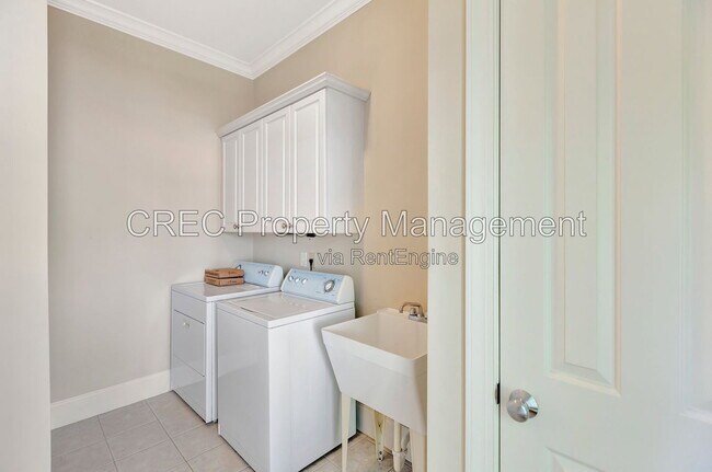Building Photo - 1705 Doldridge St