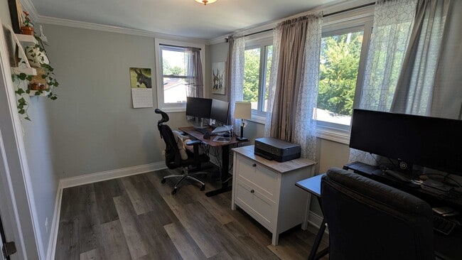 Building Photo - 717 Geneva Ave