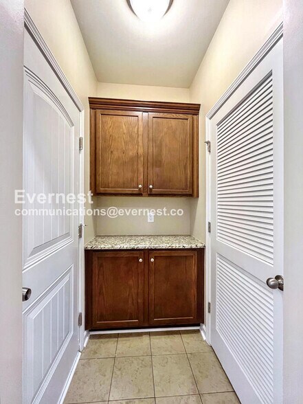 Building Photo - 3724 Hoggett Ford Rd