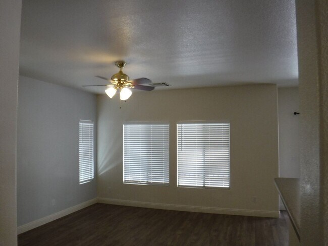 Building Photo - 2 STORY HOME IN GATED COMMUNITY