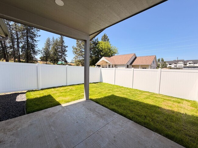 Building Photo - 4468 W 30th Ave