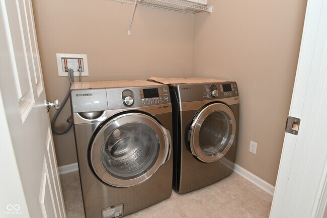 Building Photo - 6301 Schooler Drive