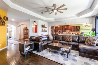 Building Photo - 3003 Lily Ln