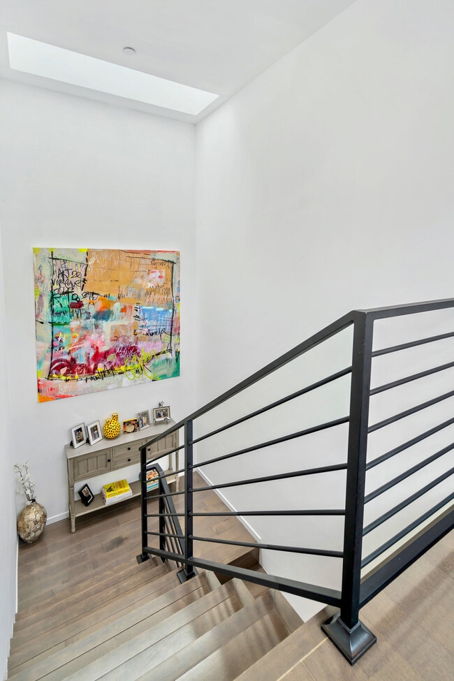 Building Photo - 3218 Ibis St