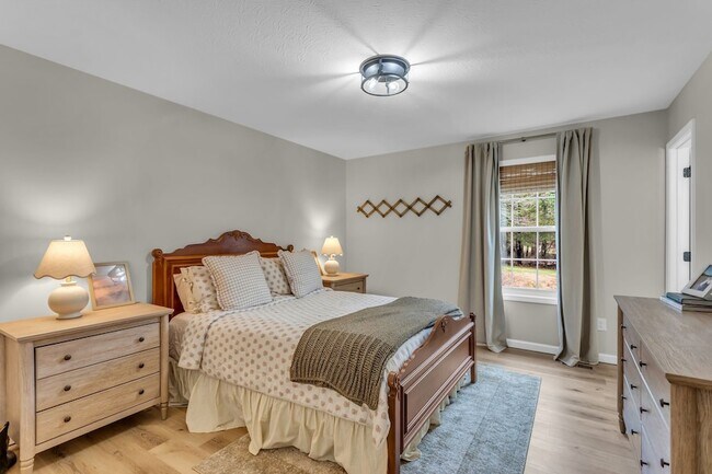 Building Photo - 2475 Rock Springs Cemetery Rd