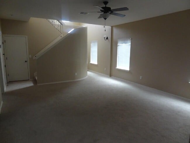 Building Photo - 12325 Sombra Grande Dr