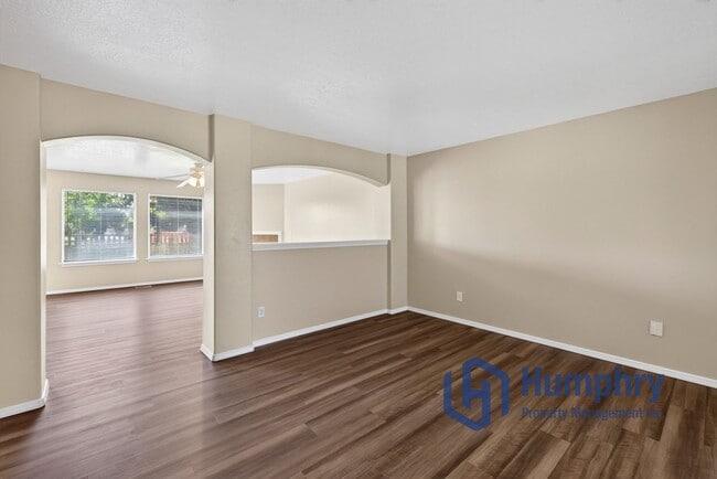 Building Photo - 2243 N Cougar Way