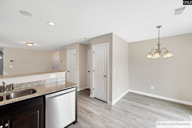 Building Photo - 243 Gum Swamp Trl