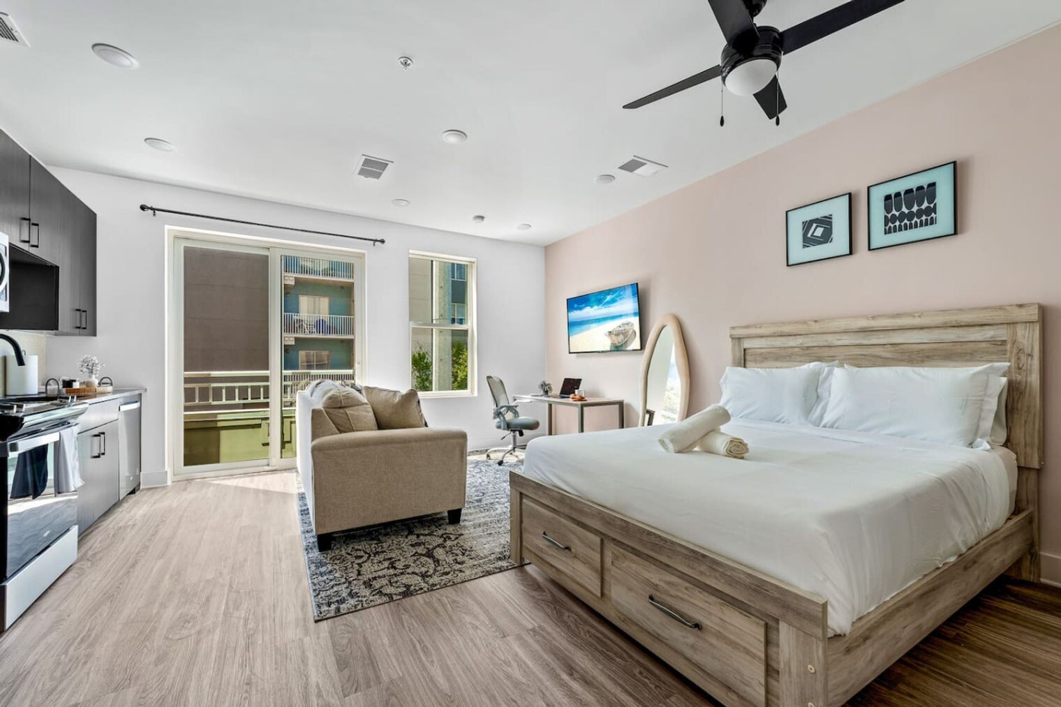 Building Photo - 617 N 12th St