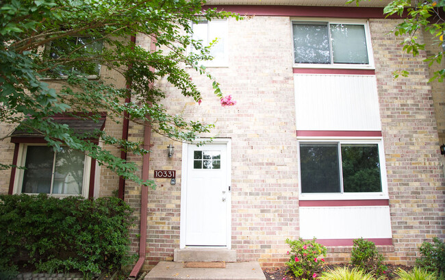 Primary Photo - 10331 Bushman Dr