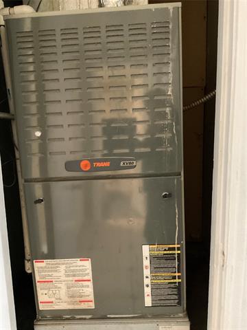 Building Photo - 900 Aleta St