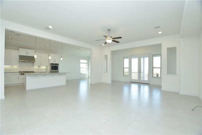 Building Photo - 413 Maialina Cove