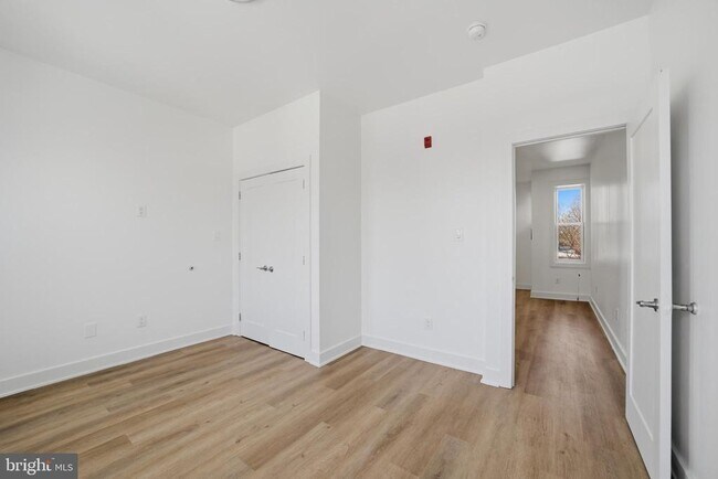 Building Photo - 3626 N 19th St