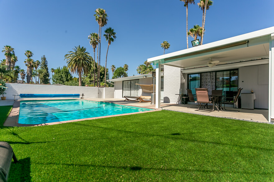 Building Photo - 6345 Jumilla Ave