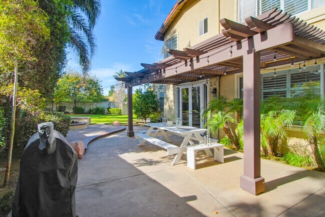 Building Photo - 1317 Gull Ct