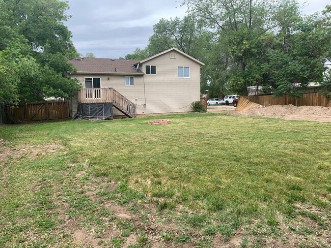 Building Photo - Spacious 5 Bedroom in Roy!