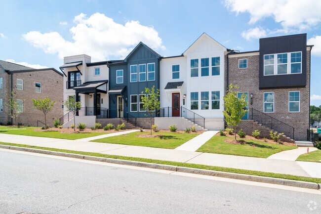 Building Photo - Main Street Townes at Lilburn