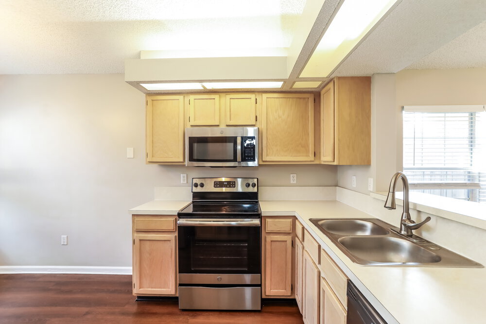 Building Photo - 7410 Carriage Side Ct