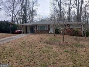 Building Photo - 3054 Rollingwood Ln SE