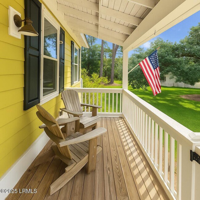 Building Photo - 29 Downing Dr