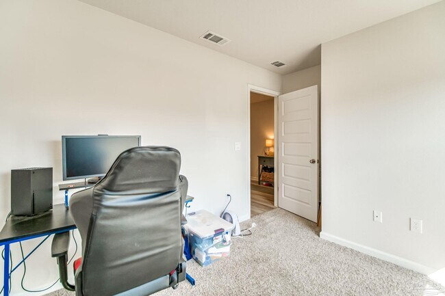 Building Photo - 4385 White Birch Ct