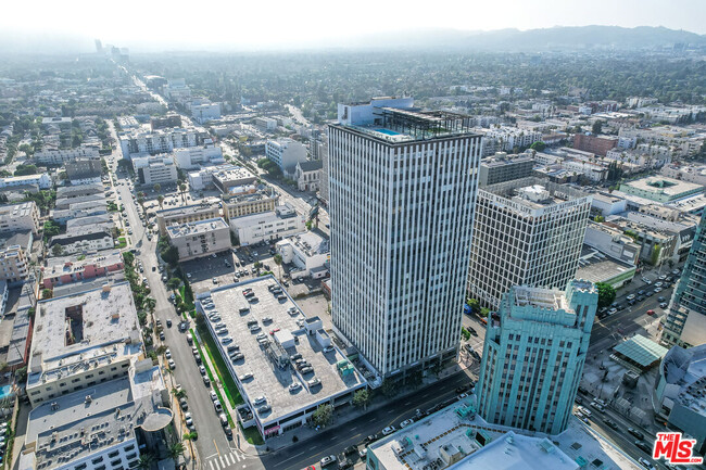 Building Photo - 3810 Wilshire Blvd