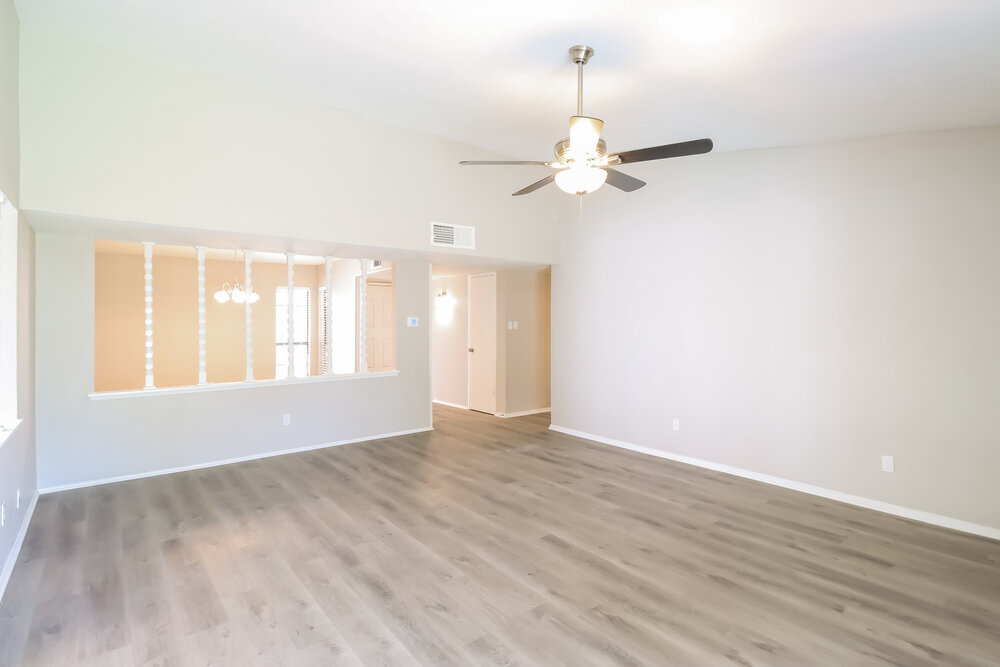 Building Photo - 7808 Bermejo Rd