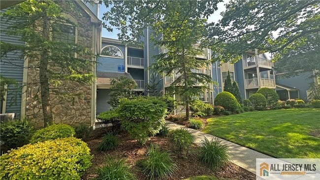 Building Photo - 258 Crosspointe Dr