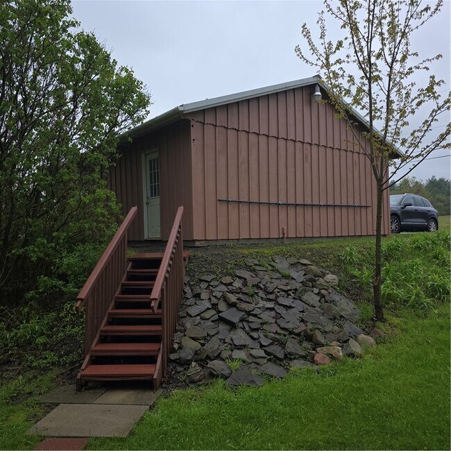 Building Photo - 4282 Co Rd