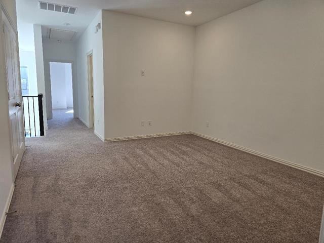 Building Photo - 2820 Maidenhair Ln