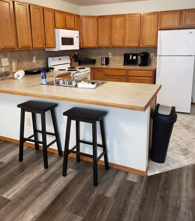 Building Photo - Quality Home Management