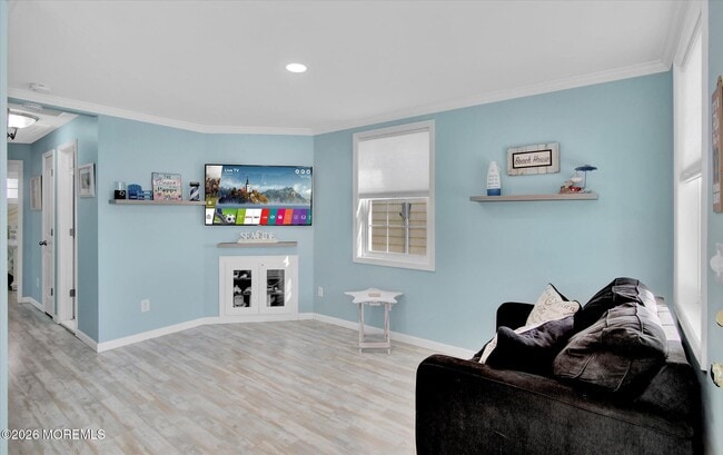 Building Photo - 222 Hiering Ave