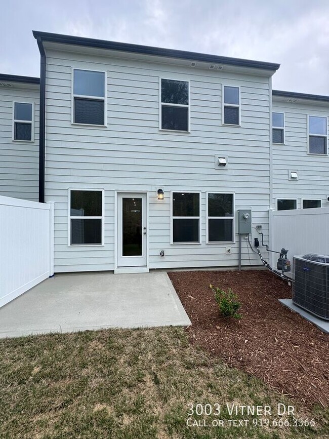 Building Photo - 3003 Vitner Dr
