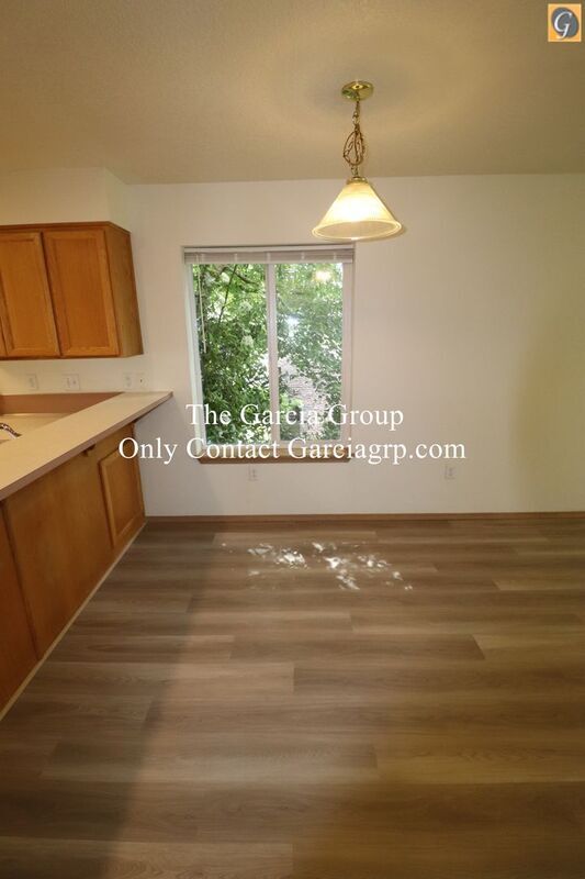 Building Photo - 4898 SW 150th Pl