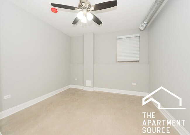 Building Photo - 4117 S Michigan Ave