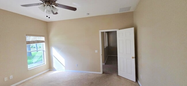 Building Photo - 14056 Ocean Pine Cir