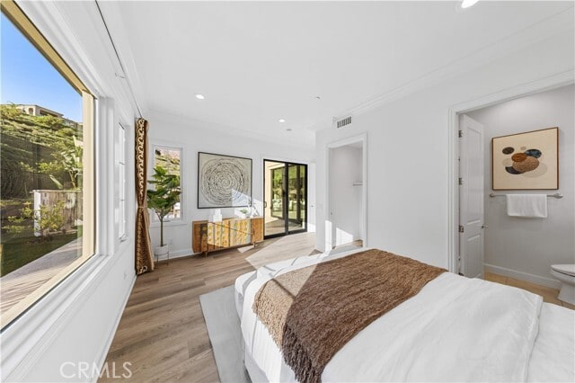 Building Photo - 111 Great Oak