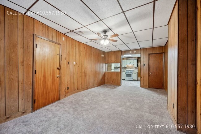 Building Photo - 2135 S 15th St