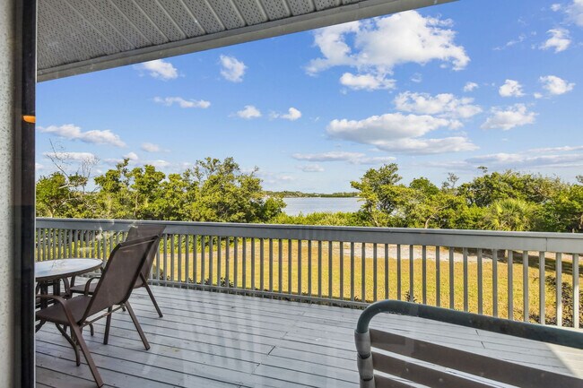 Building Photo - 7745 Manasota Key Rd