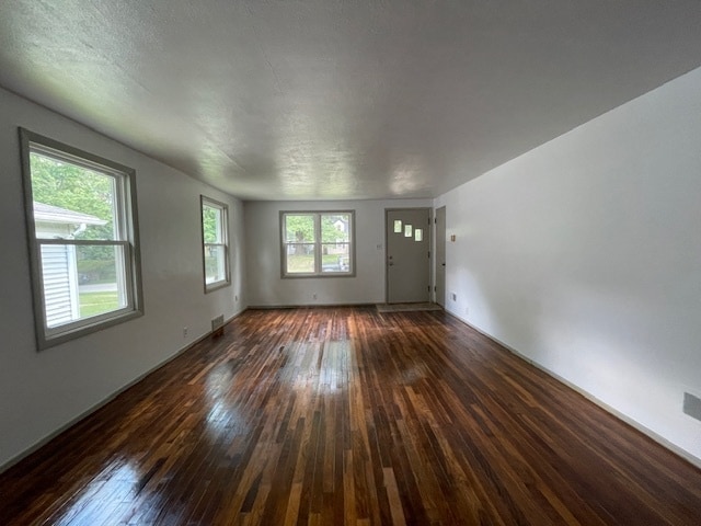 Building Photo - 2229 Parkview Pl