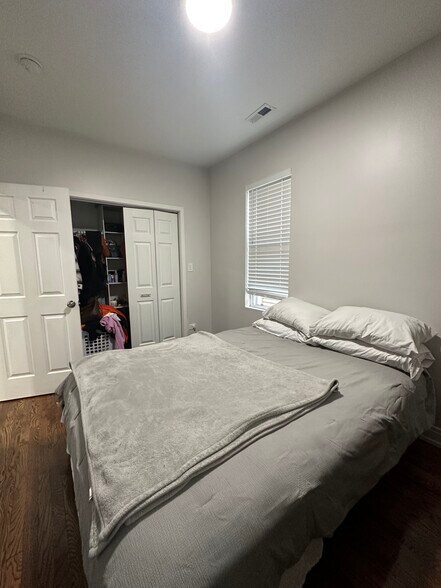 Room #2 closet space - 1908 S May St