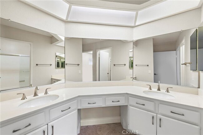 Building Photo - 24645 Sutton Ln