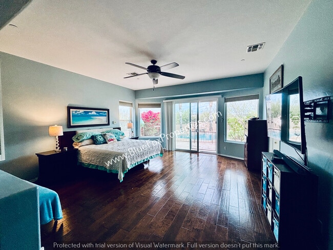 Building Photo - 732 W Burntwater Dr