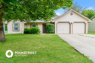 Building Photo - 1602 Cooper Dr