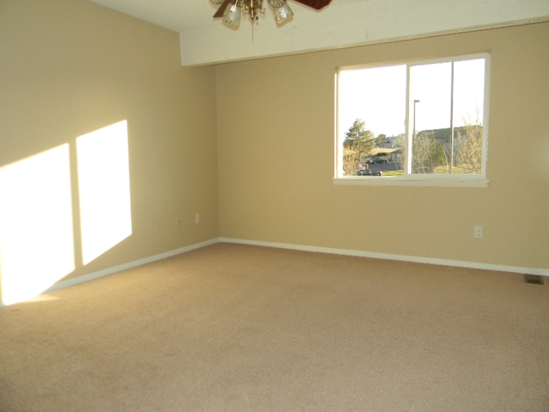 Building Photo - 7612 Lexington Manor Dr