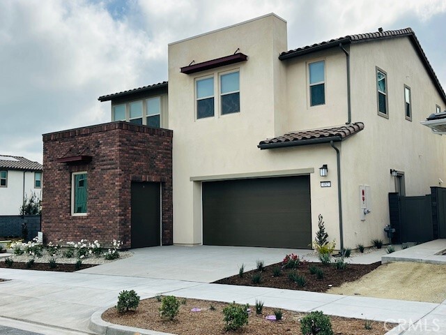 Building Photo - 860 Bunkhouse Dr