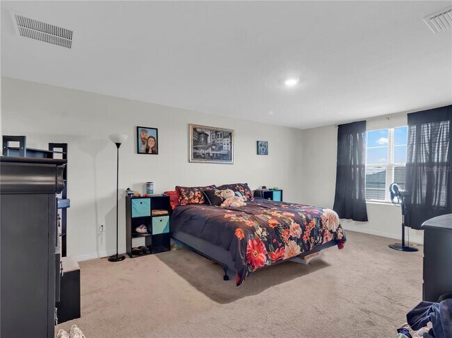 Building Photo - 16702 Carlton Pond St