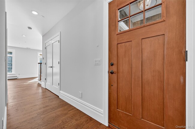 Building Photo - 165 Piermont Ave