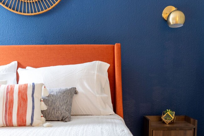 Building Photo - 10020 Regal Park Ln