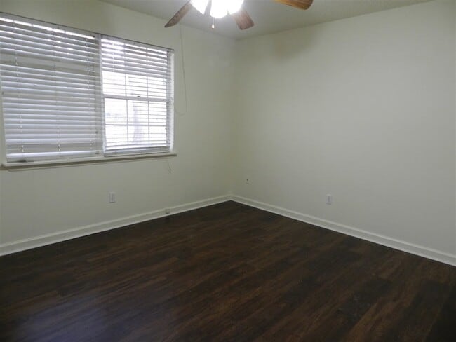 Building Photo - 1516 W Tharpe St
